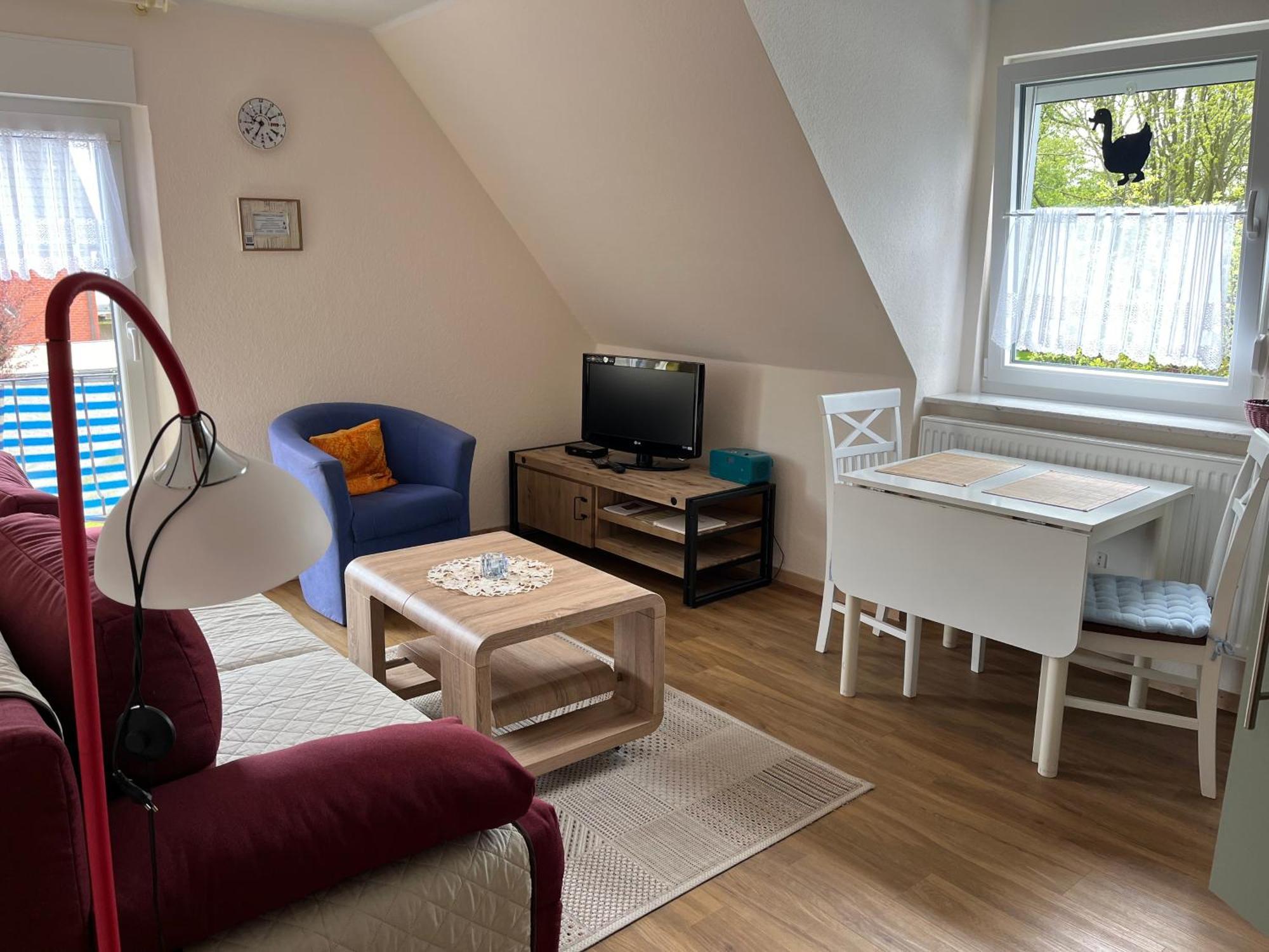 Wohnung 2 Mit Balkon- Haus Annegrete Esens Ngoại thất bức ảnh